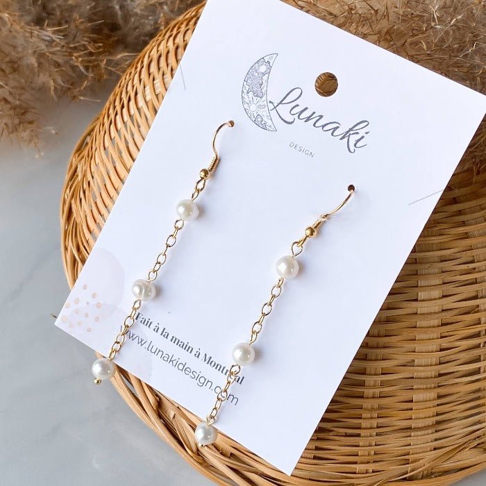 TRIPLE | Boucles d'oreilles avec trois perles d'eau douce